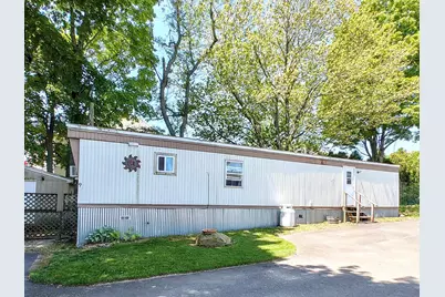 1338 Woodbury Avenue #9, Portsmouth, NH 03801 - Photo 1