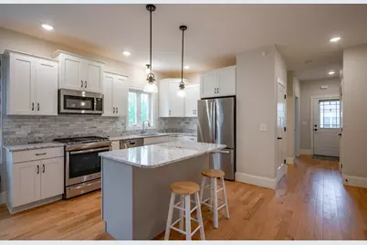 10 Abenaki Circle, Merrimack, NH 03054 - Photo 6