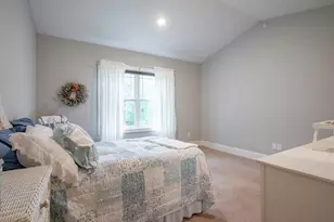 10 Abenaki Cir, Merrimack, NH 03054 - Photo 14