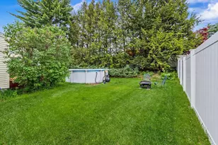 14 Upstone Dr, Nashua, NH 03063 - Photo 34