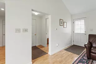 14 Upstone Dr, Nashua, NH 03063 - Photo 12
