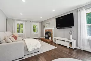 73 Jenkins Rd, Bedford, NH 03110 - Photo 6