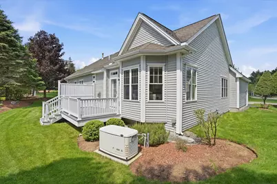 6 Appleton Way #3, Amherst, NH 03031 - Photo 4