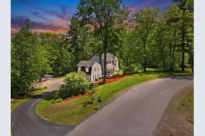 7 Stony Point Drive, Londonderry, NH 03053 - Photo 4