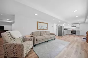 7 Stony Point Dr, Londonderry, NH 03053 - Photo 36