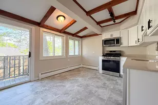 426 Milford St, Manchester, NH 03102 - Photo 6