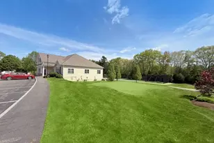 9 Black Forest Cir, Londonderry, NH 03053 - Photo 30