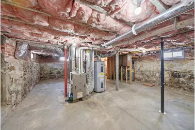 285 Thornton Street, Manchester, NH 03102 - Photo 24