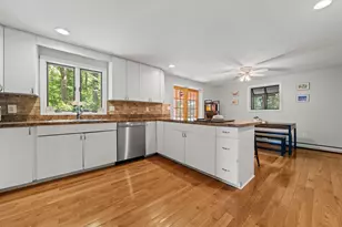 59 Amherst Dr, Derry, NH 03038 - Photo 8