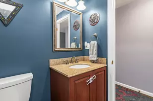4 Cherokee Ct, Londonderry, NH 03053 - Photo 36