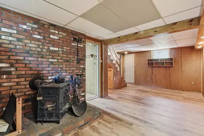 85 Whitney Avenue, Manchester, NH 03104 - Photo 32