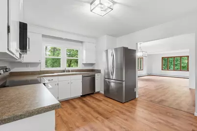 85 Whitney Avenue, Manchester, NH 03104 - Photo 12