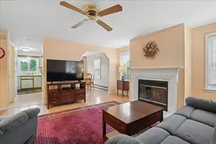 68 Emerald St, Manchester, NH 03103 - Photo 10