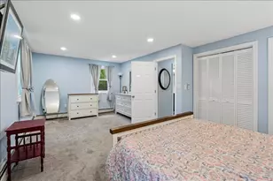 14 Maplewood Dr, Londonderry, NH 03053 - Photo 26