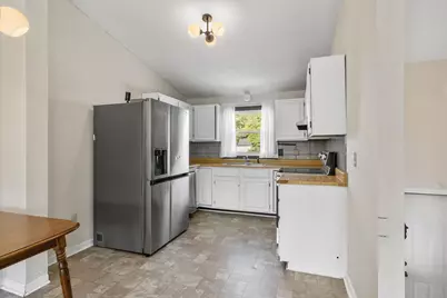 83 Bismark Street #83, Manchester, NH 03102 - Photo 8