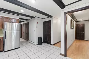 12 Crescent Cir, Pelham, NH 03076 - Photo 6