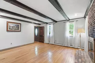 12 Crescent Cir, Pelham, NH 03076 - Photo 10