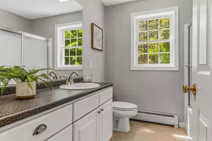 137 Ash Swamp Rd, Newmarket, NH 03857 - Photo 36