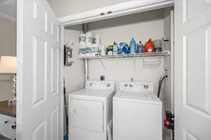 12 Dunstable Cir, Merrimack, NH 03054 - Photo 10