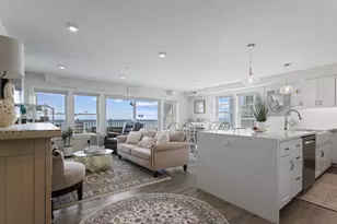 377 Ocean Blvd, Hampton, NH 03842 - Photo 2