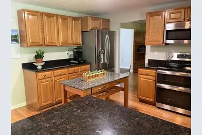 11 Lantern Lane, Londonderry, NH 03053 - Photo 4