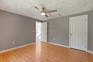 6 Bancroft St, Windham, NH 03087 - Photo 32