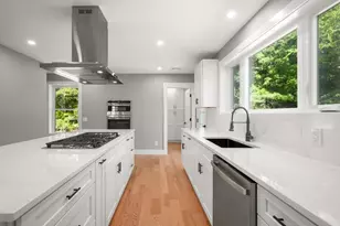 113 South Rd, Kensington, NH 03833 - Photo 10