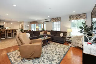 237 Stanton St, Manchester, NH 03103 - Photo 16