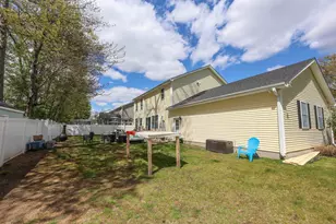 237 Stanton St, Manchester, NH 03103 - Photo 44