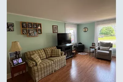 43 Clark Avenue, Laconia, NH 03246 - Photo 12