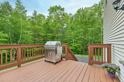25 Penacook Road, Sandown, NH 03873 - Photo 24