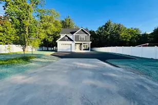 144 S Mast St, Goffstown, NH 03045 - Photo 2