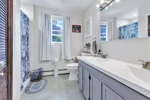 47 Holt Ave, Manchester, NH 03109 - Photo 22