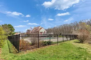 136 Fox Hollow Way, Manchester, NH 03104 - Photo 36