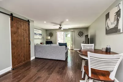 136 Fox Hollow Way, Manchester, NH 03104 - Photo 8
