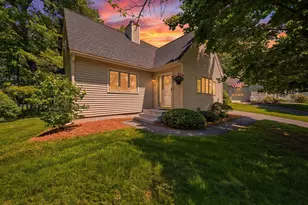 39 Norma Dr, Nashua, NH 03062 - Photo 1