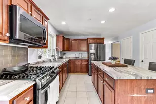 28 Rossdale Ln, Weare, NH 03281 - Photo 14
