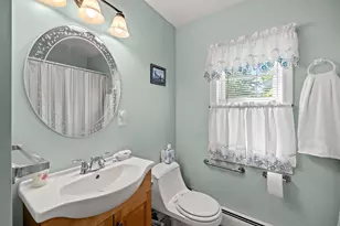 267 Cilley Rd, Manchester, NH 03103 - Photo 10