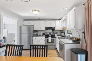 22 Derryfield Rd, Derry, NH 03038 - Photo 18