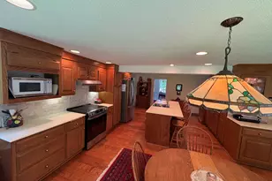 22 Deerwood Dr, Amherst, NH 03031 - Photo 18
