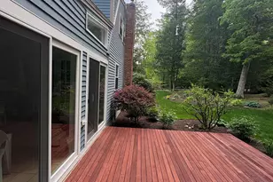 22 Deerwood Dr, Amherst, NH 03031 - Photo 8