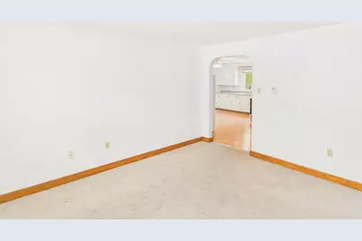852 Clay Street, Manchester, NH 03103 - Photo 32