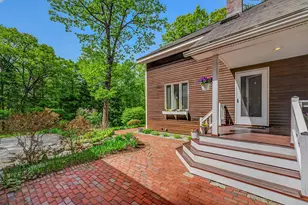 34 Sunrise Cir, Plymouth, NH 03264 - Photo 6