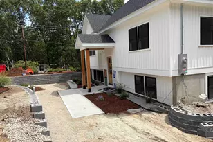 5 Birch Dr, Newmarket, NH 03857 - Photo 4