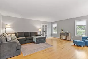 20 Lamplight Dr, Atkinson, NH 03811 - Photo 18