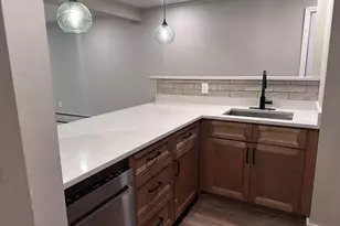 30 Wolf Rd, Lebanon, NH 03766 - Photo 10