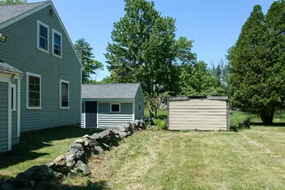 98 Haverhill Road, Salem, NH 03079 - Photo 6