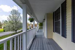 15 Victoria Dr, Somersworth, NH 03878 - Photo 2