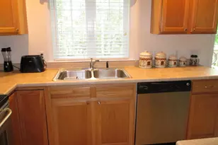 19 Split Rock Dr, Rochester, NH 03839 - Photo 6