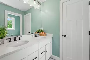 7 Valerie Ln, Derry, NH 03038 - Photo 34